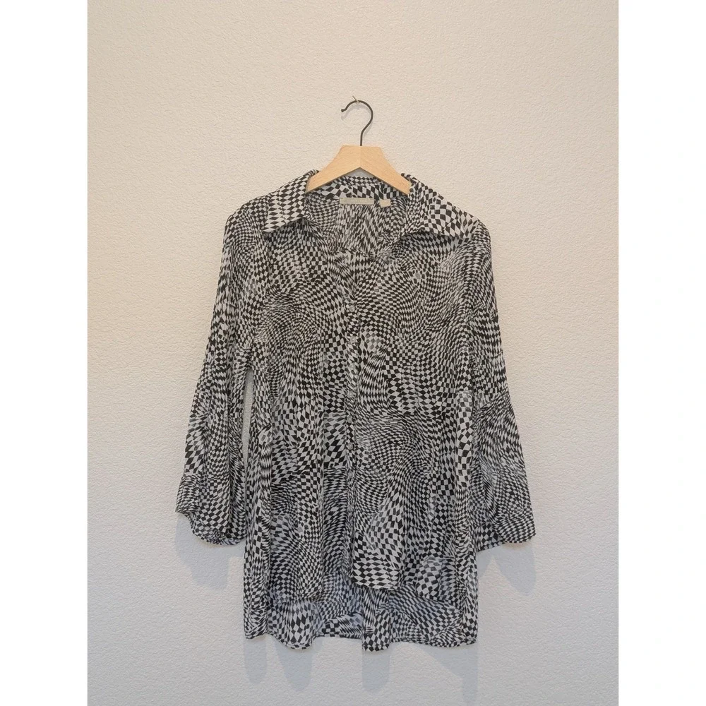 Sunny Leigh Checkerboard Button Down Tunic Blouse Black White Medium